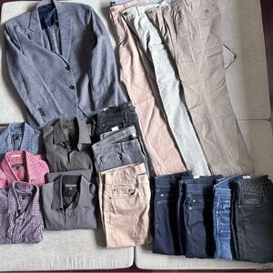 16 piece Banana Republic Men's Clothing Bundle